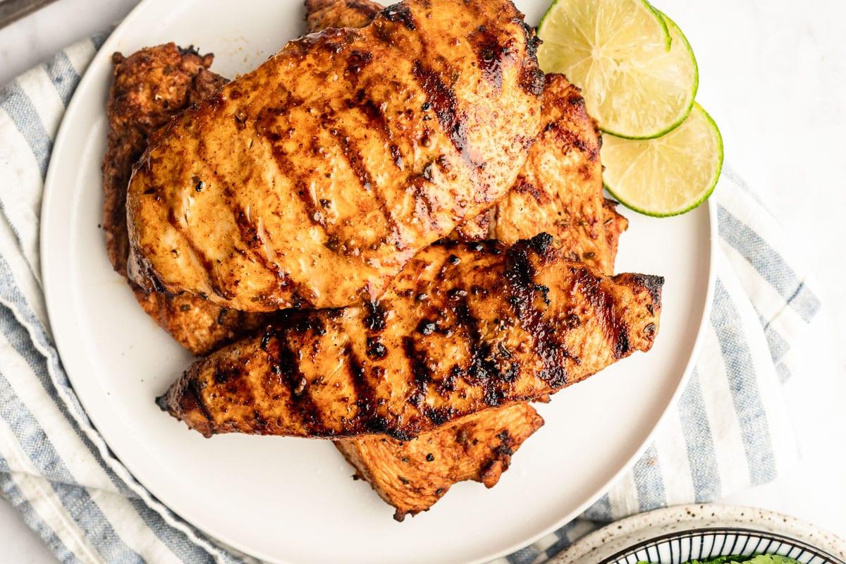Gegrilltes Fajita-Hähnchen mit würziger Marinade und Tipps