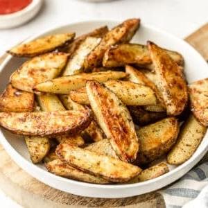 Bild der fertigen Ofenkartoffelspalten