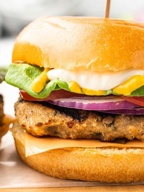 Die besten Hähnchen-Burger aus Hackfleisch, saftig und lecker