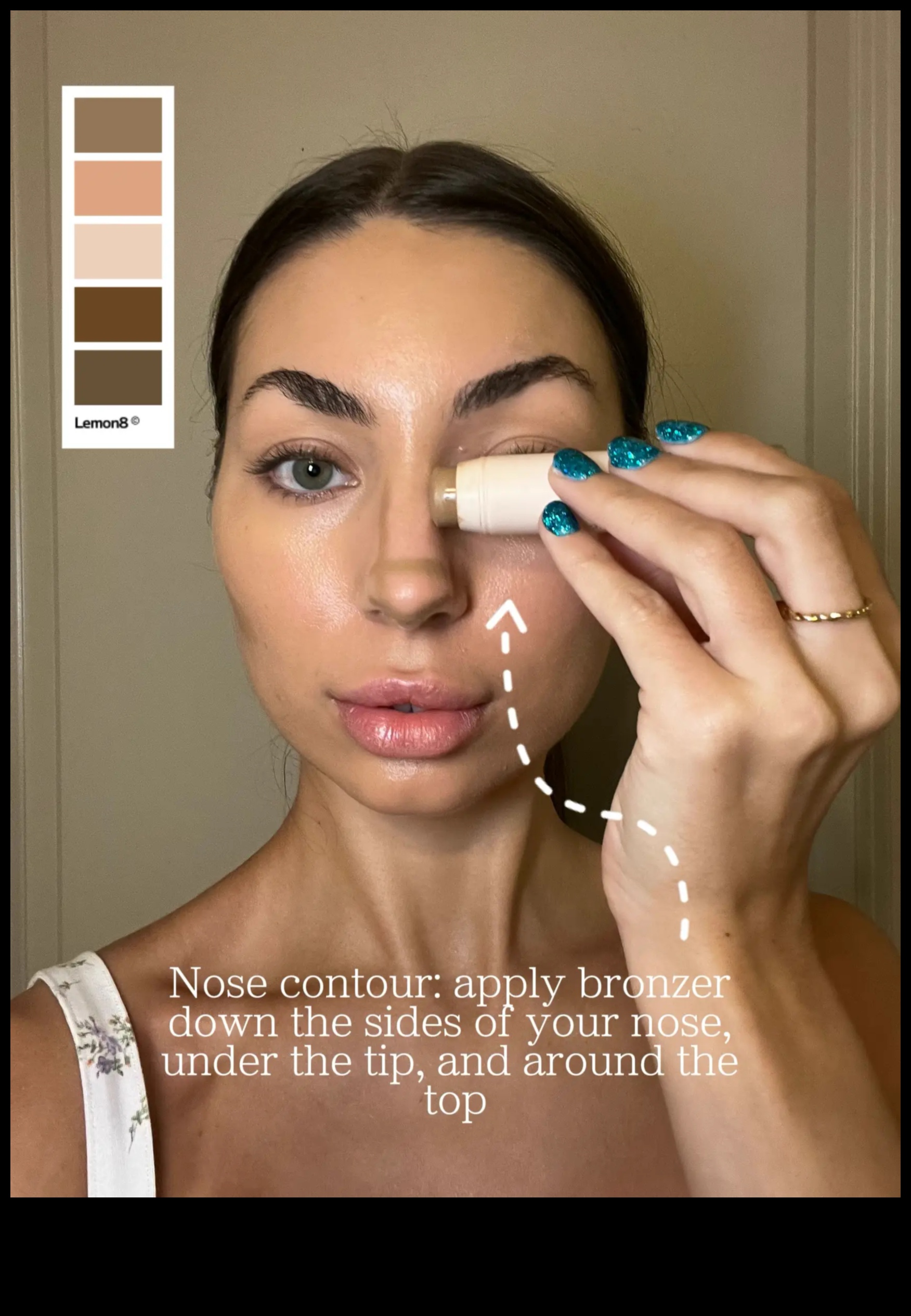 Aplicație bronzer: Sfaturi pentru realizarea unei fețe perfecte și sculptate