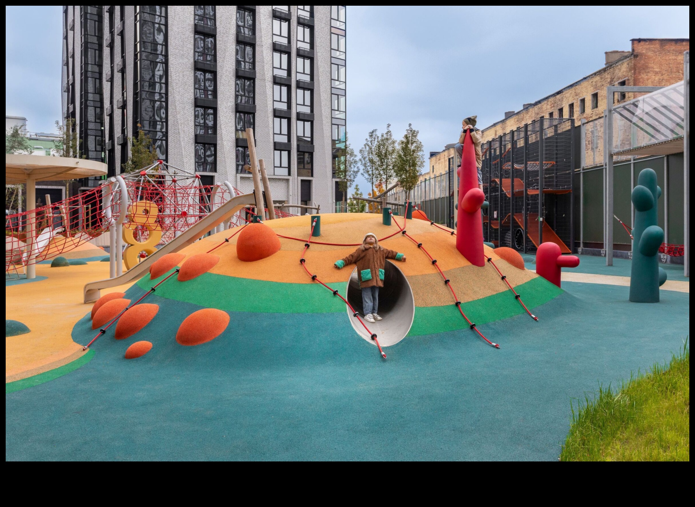 Artistic Avenue Un loc de joacă creativ pentru artiști în devenire 2 Avenue Artistic: Suport creative pentru artiști în devenire