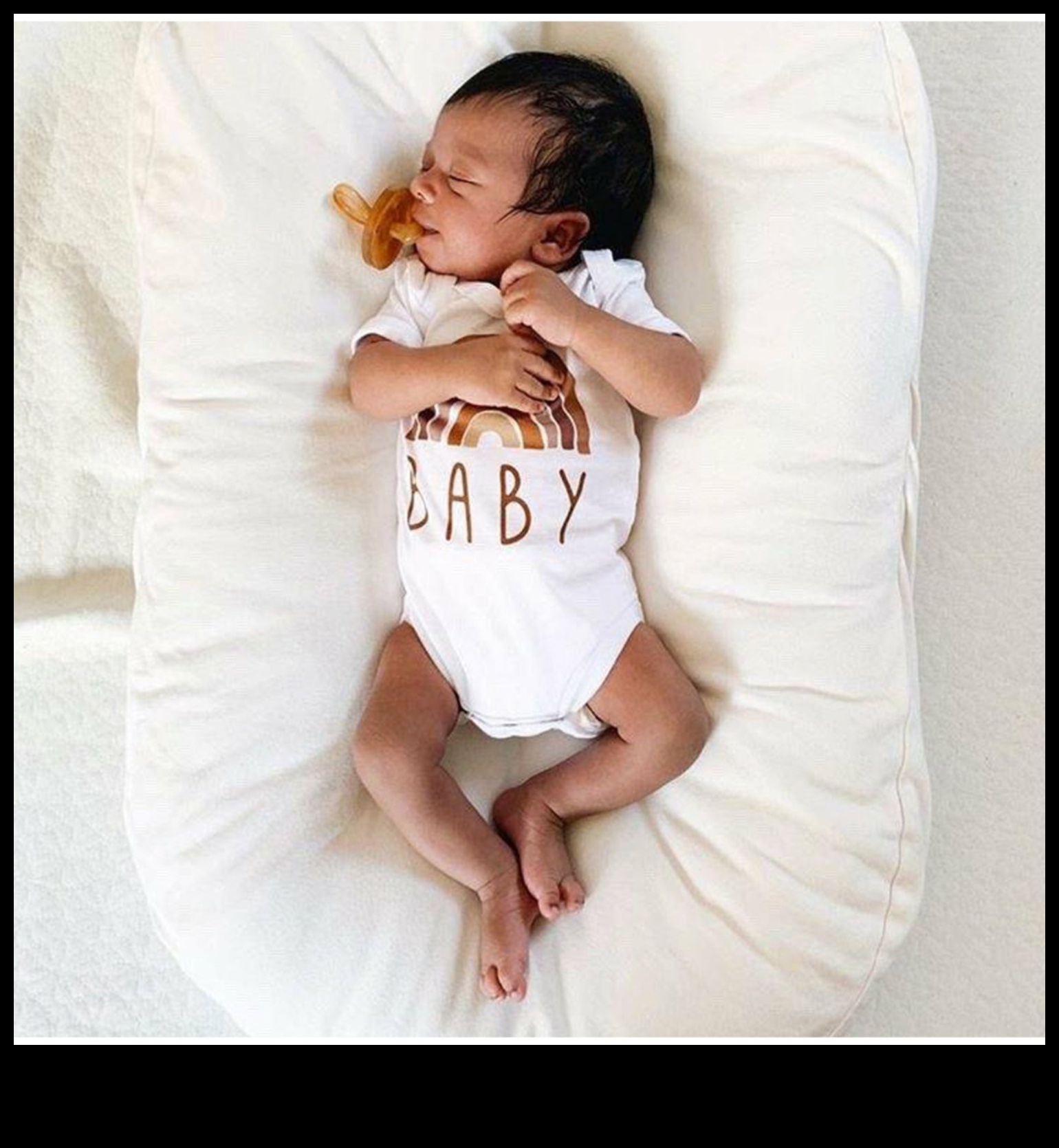 Surprize gata de Snuggle: dragoste cu cadouri unice pentru bebeluși