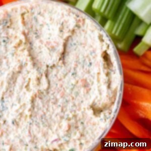 Τυρί Κρέμα Λαχανικών 9 Ένα μπολ με ένα μείγμα κρέμας τυριού με λαχανικά και φρεσκοκομμένα λαχανικά.