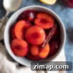 Εύκολη Κομπόστα Δαμάσκηνων 7 Stewed plums in a bowl with cinnamon.