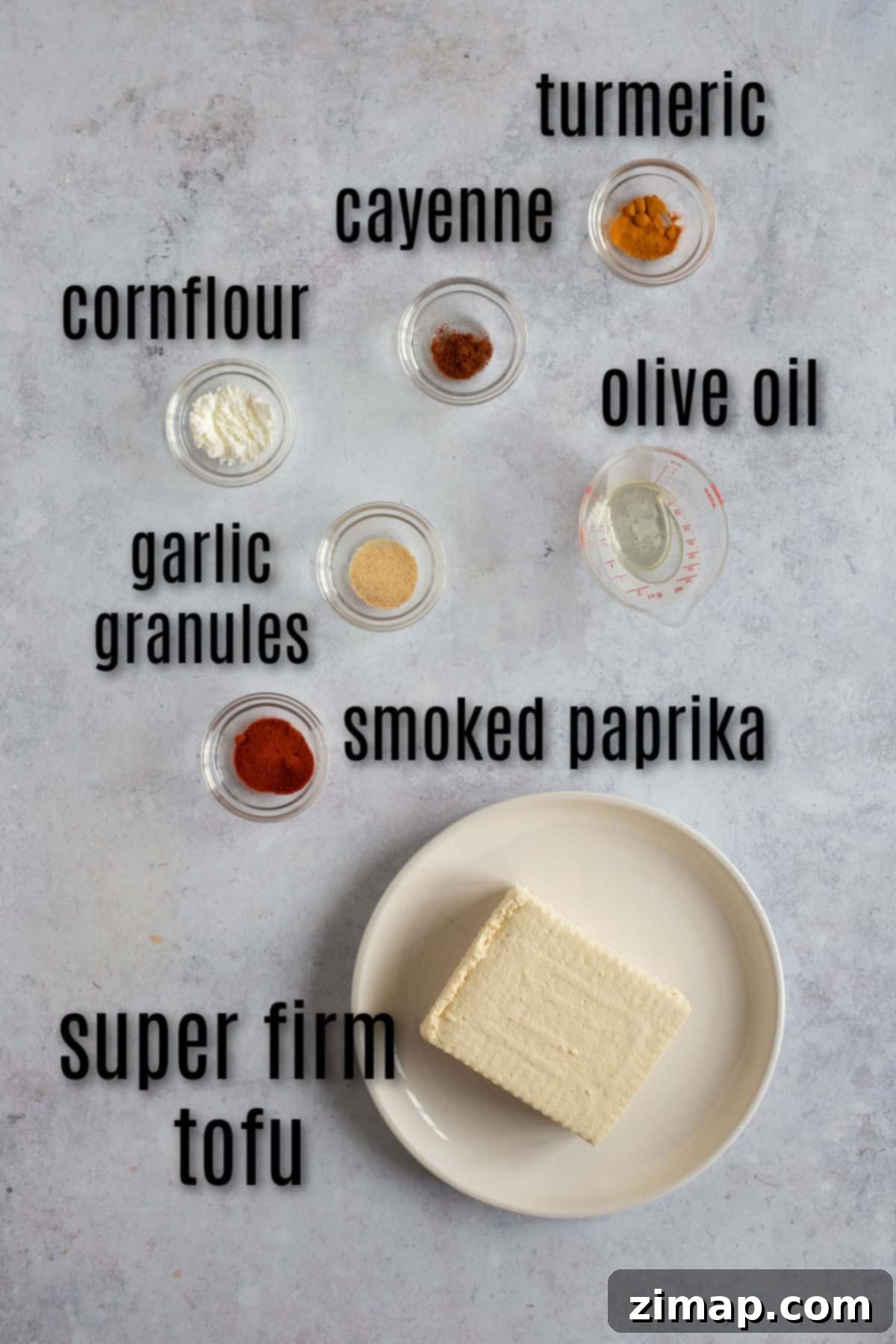 Τραγανό Τόφου Αέρος 4 Ingredients for air fryer tofu.
