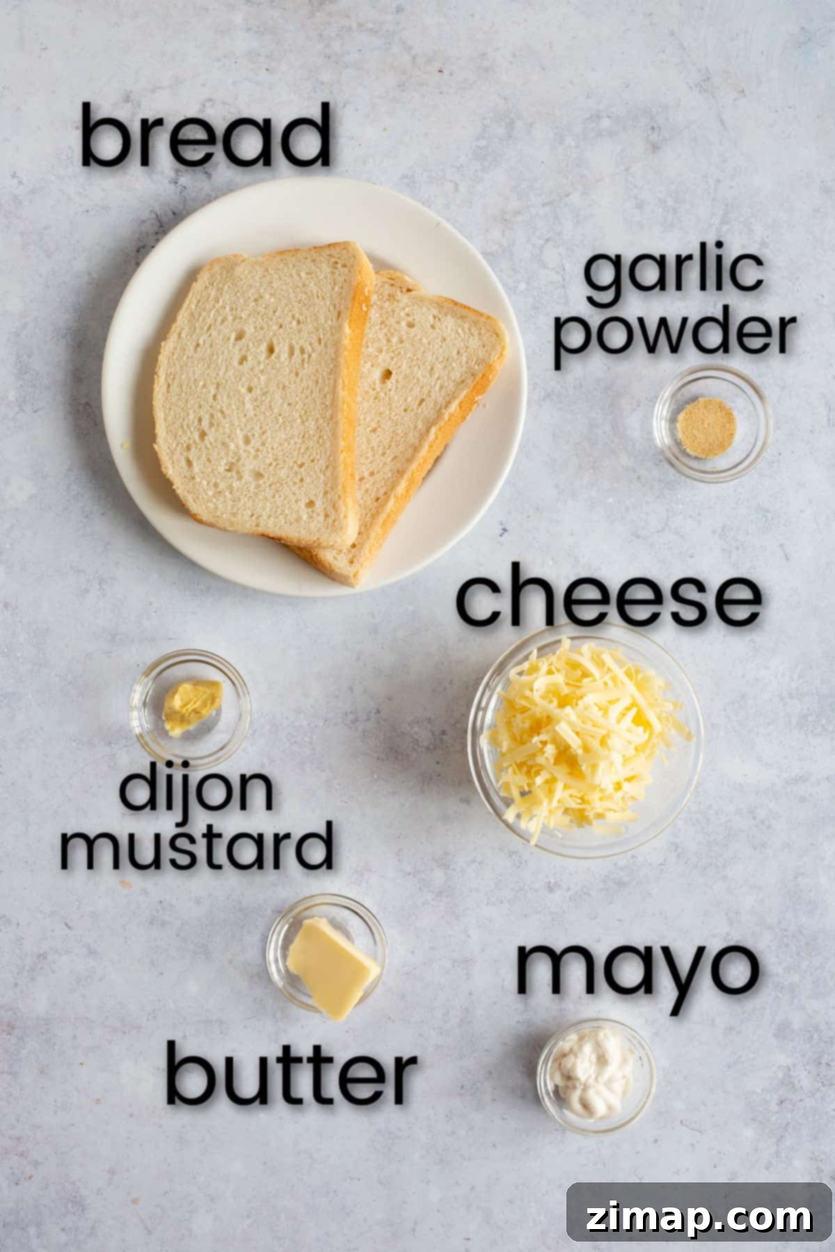 Τραγανό Τοστ Φριτέζας Αέρος 4 Ingredients for air fryer cheese toastie.