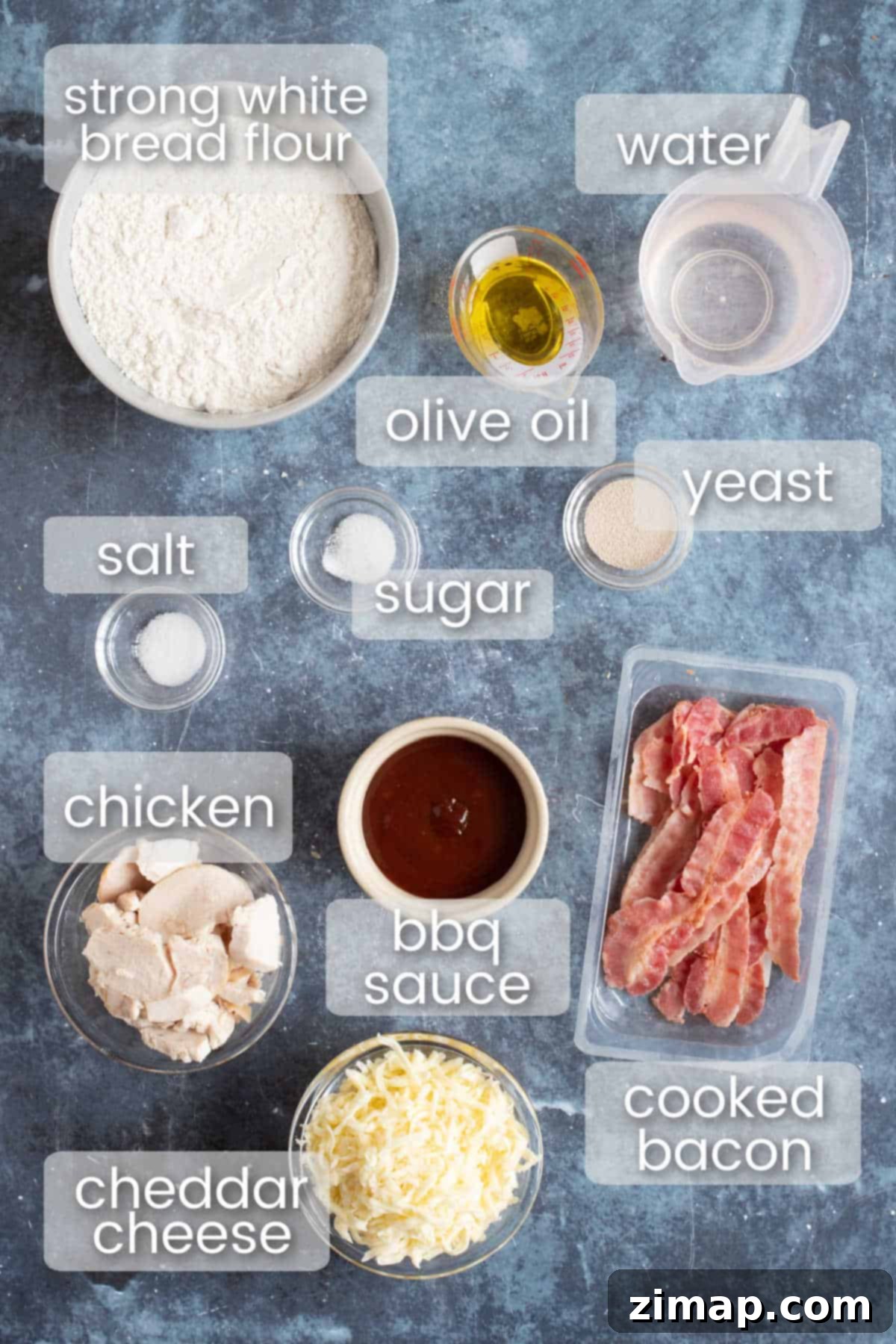 Η Απόλυτη Συνταγή Πίτσας Κοτόπουλου BBQ 3 Συστατικά για πίτσα BBQ κοτόπουλο.