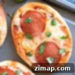 Εύκολη Πίτσα Ναάν στο Λεπτό 7 Πίτσα naan με βασιλικό.