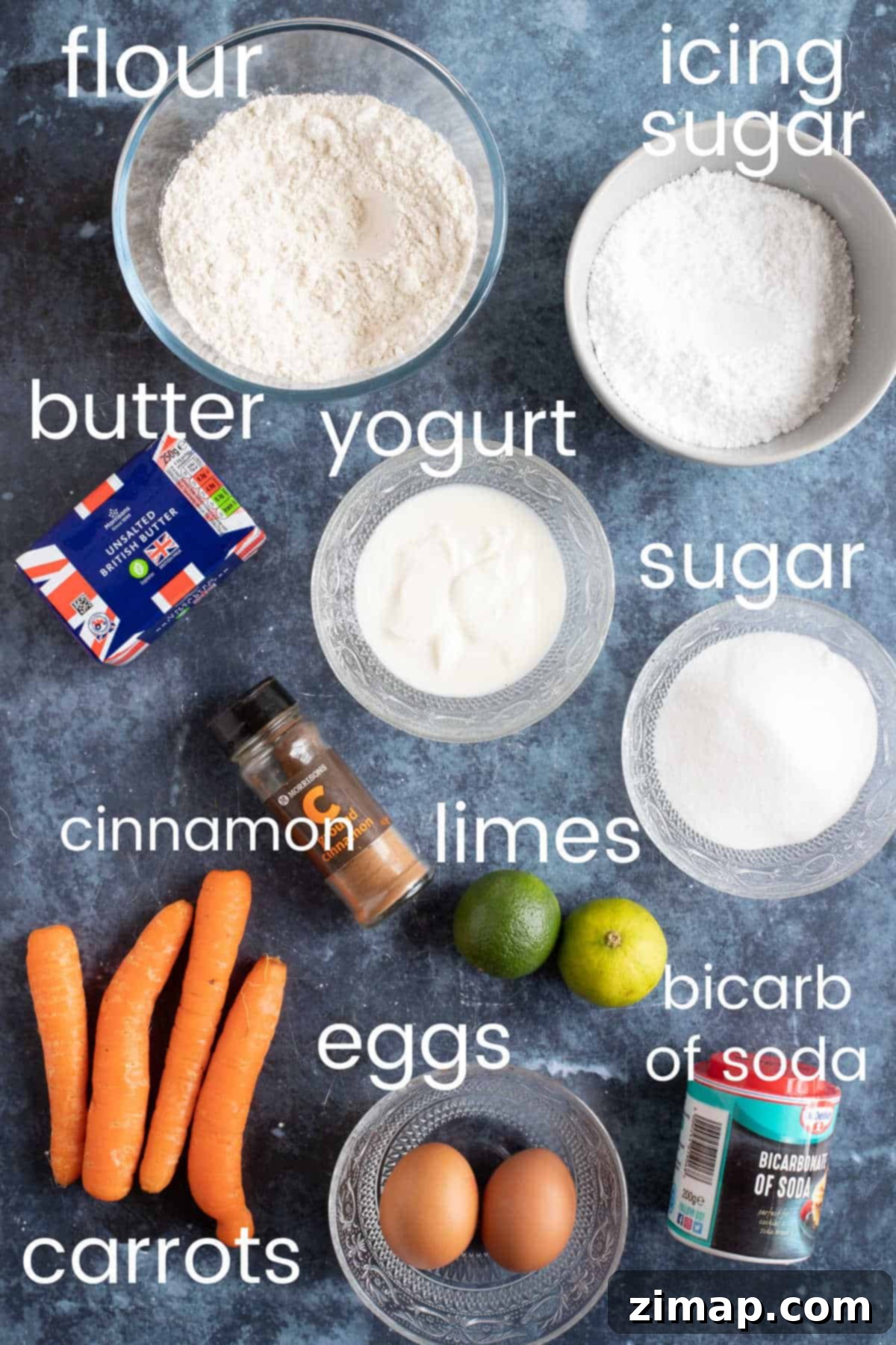 Πανεύκολα Μάφινς Καροτόπιτας 3 Ingredients for carrot cake muffins.
