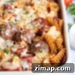 Μακαρονάδα Φούρνου με Καπνιστά Κεφτεδάκια 6 Καπνιστή μακαρονάδα φούρνου με κεφτεδάκια.