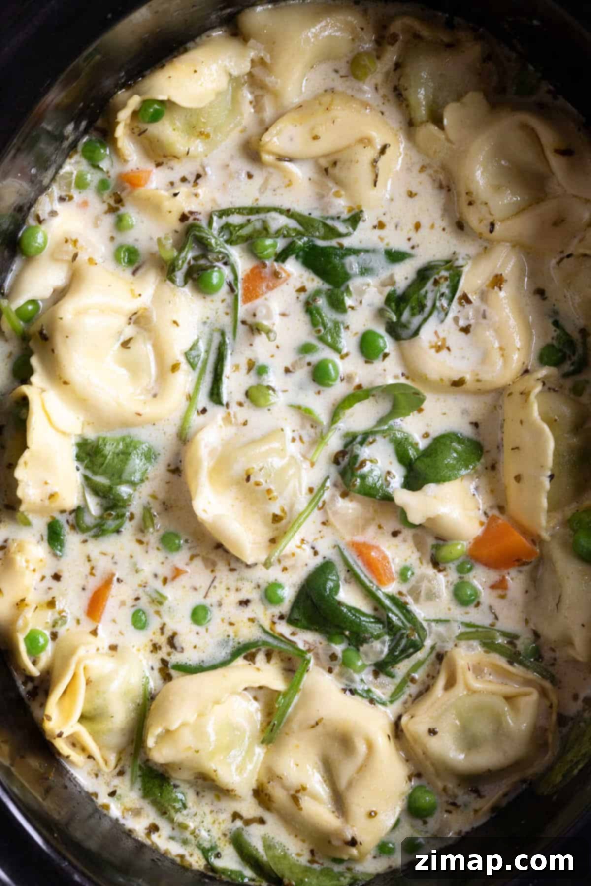 Σούπα Τορτελίνια Αργού Μαγειρέματος 6 Creamy tortellini soup in the slow cooker.
