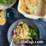 Τυρένιο Γκρατέν Ζυμαρικών με Κοτόπουλο και Μπρόκολο 5 Ένα μπολ με πάστα φούρνου με κοτόπουλο και μπρόκολο.