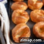 Εύκολη Συνταγή για Πουτίγκες Γιόρκσαϊρ 6 Ένα ταψί με τραγανά χρυσαφένια Yorkshire puddings.