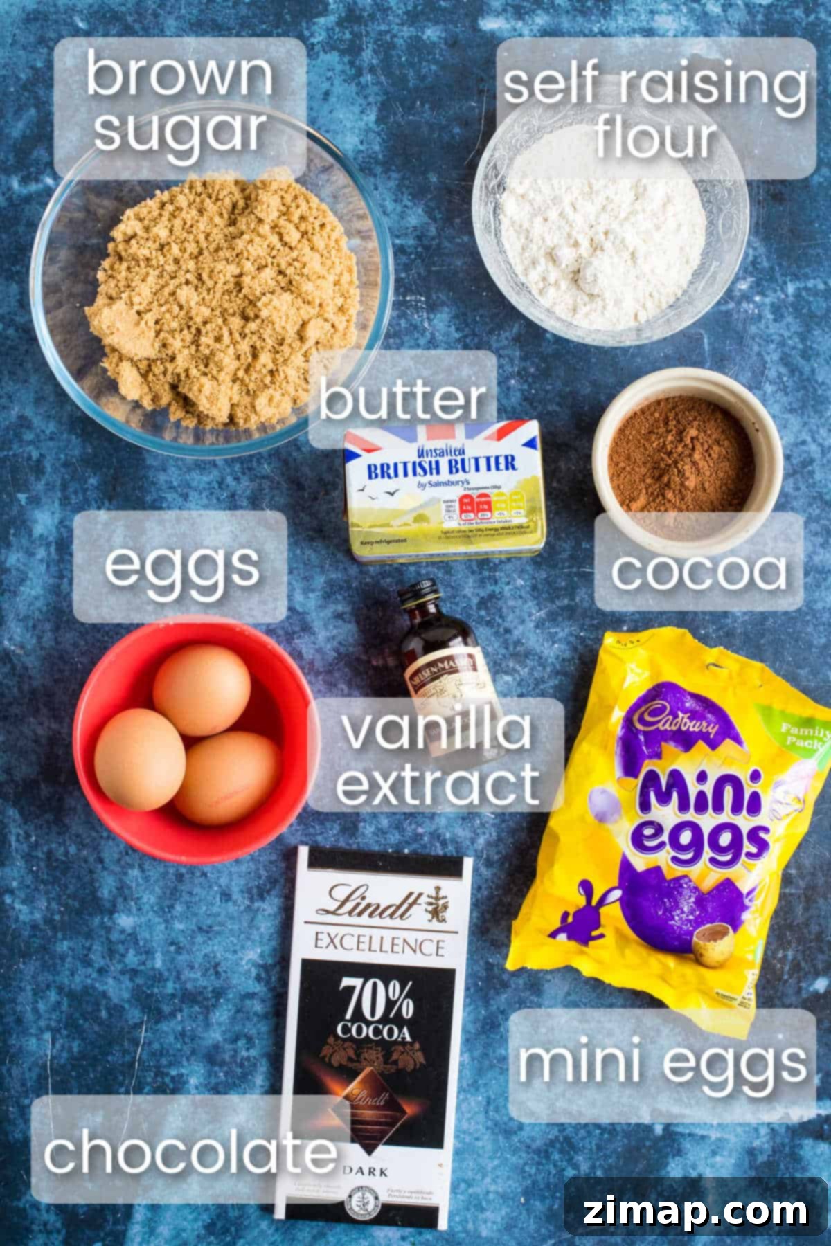 Λαχταριστά Μπράουνις με Cadbury Mini Eggs 3 Υλικά για μπράουνις mini egg.